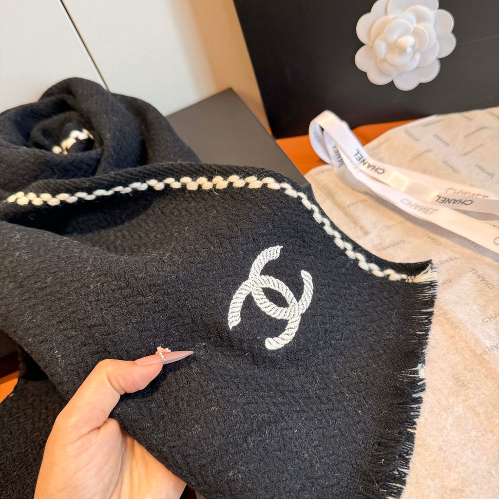 Chanel Scarves Fashion Scarf C81502