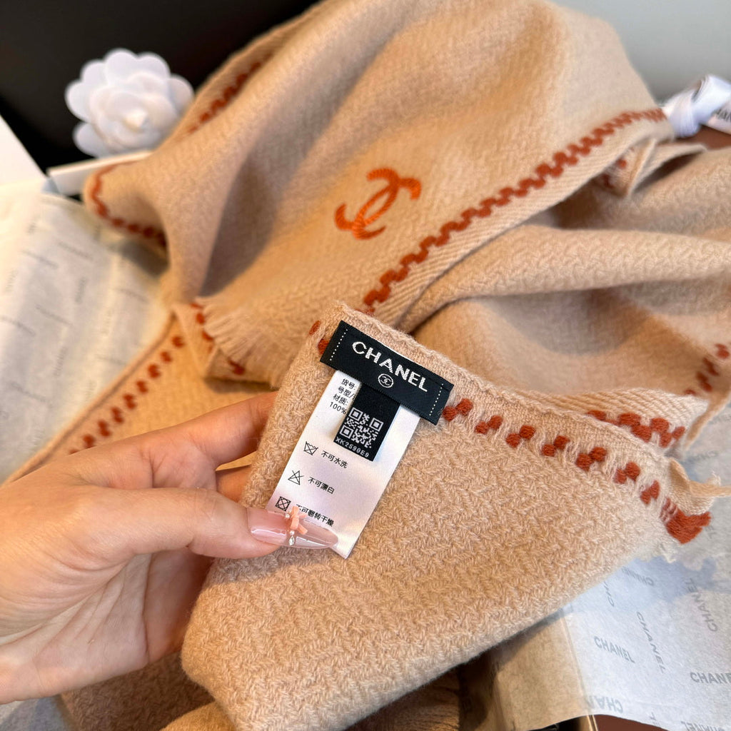 Chanel Scarves Fashion Scarf C81503