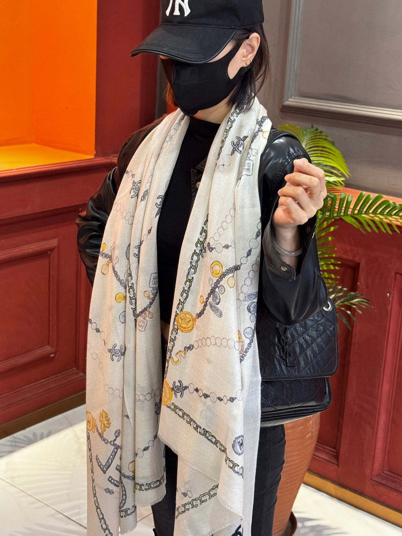 Chanel Scarves Fashion Scarf C81513