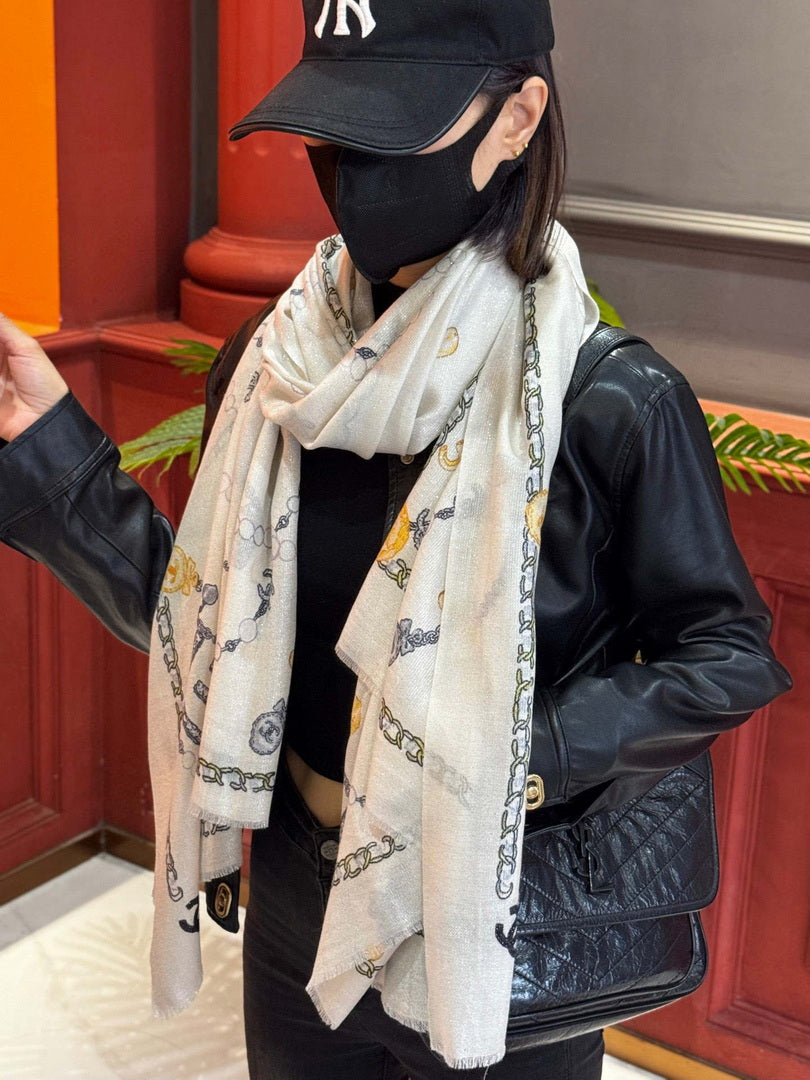 Chanel Scarves Fashion Scarf C81513