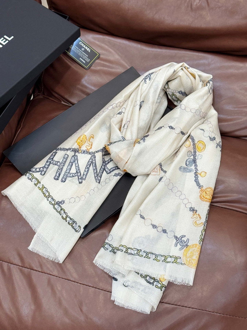Chanel Scarves Fashion Scarf C81513