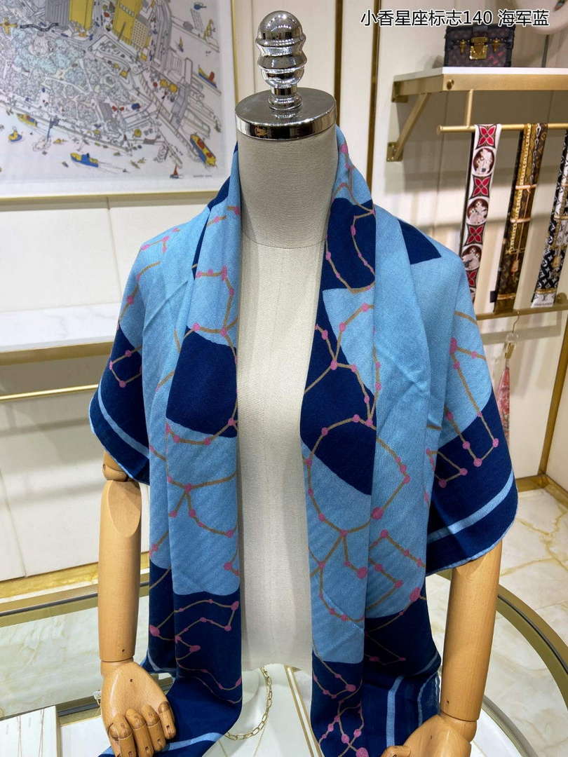 Chanel Scarves Fashion Scarf CC46233