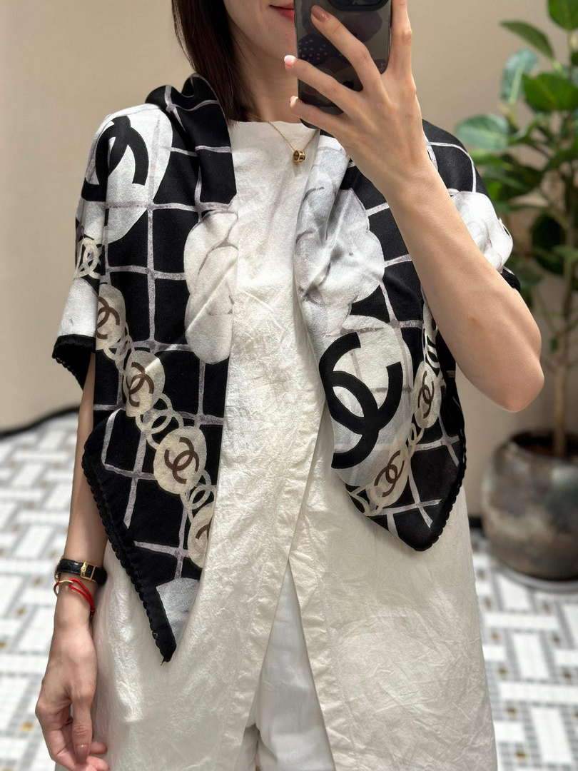 Chanel Scarves Fashion Scarf CC46235