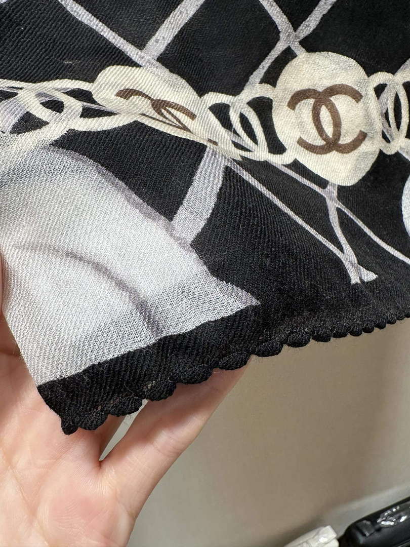 Chanel Scarves Fashion Scarf CC46235