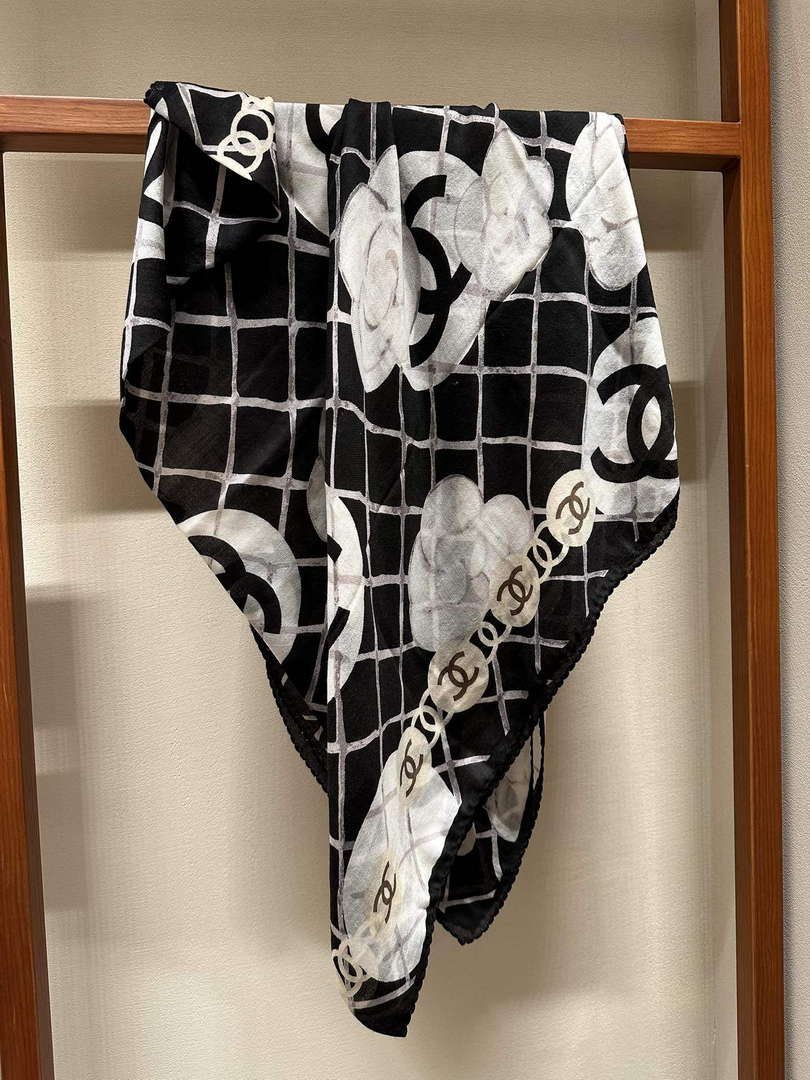 Chanel Scarves Fashion Scarf CC46235
