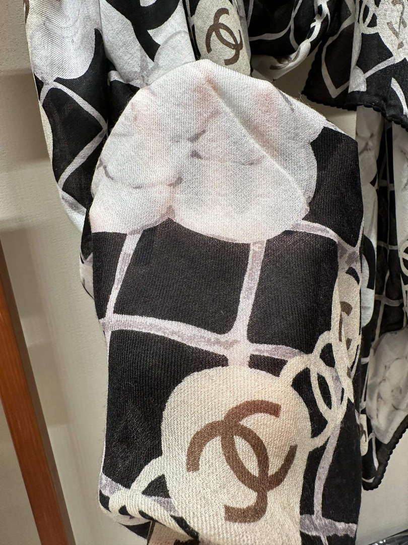 Chanel Scarves Fashion Scarf CC46235