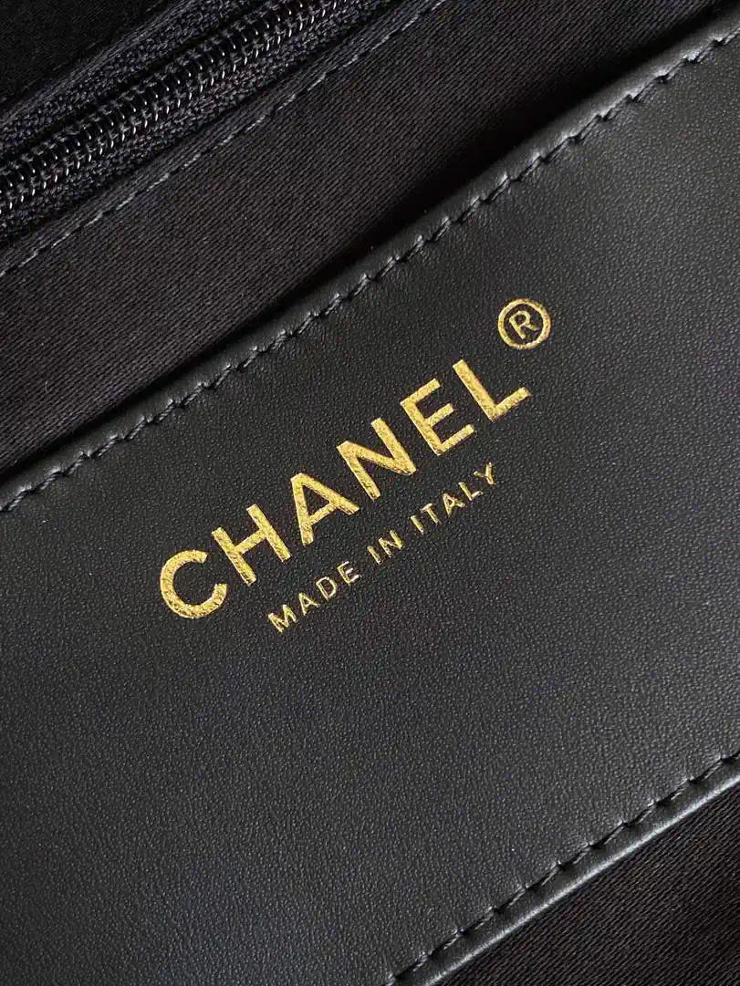 Chanel Shopping Bag 25K Lambskin AS5740 Black