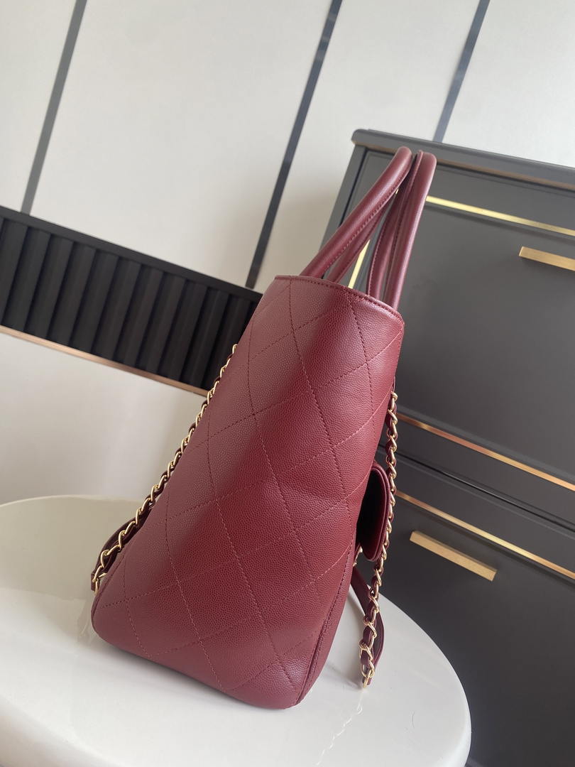 Chanel Shopping Bag Grained Calfskin & Gold-Tone Metal  AS6024 Red - Default Title - View 5
