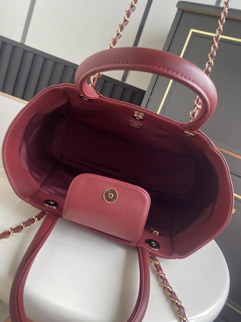 Chanel Shopping Bag Grained Calfskin & Gold-Tone Metal  AS6024 Red