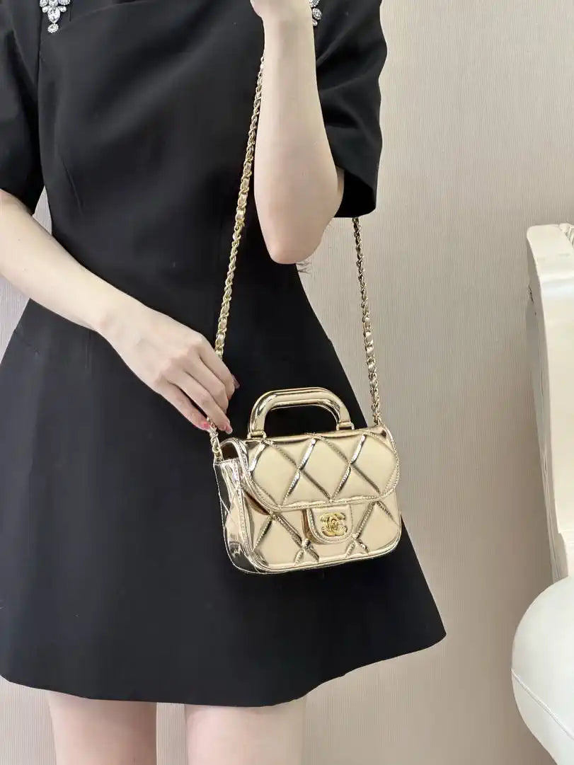 Chanel Small Clutch with Chain High-Shine Calfskin & Gold Metal  Light Gold AP4892 Gold