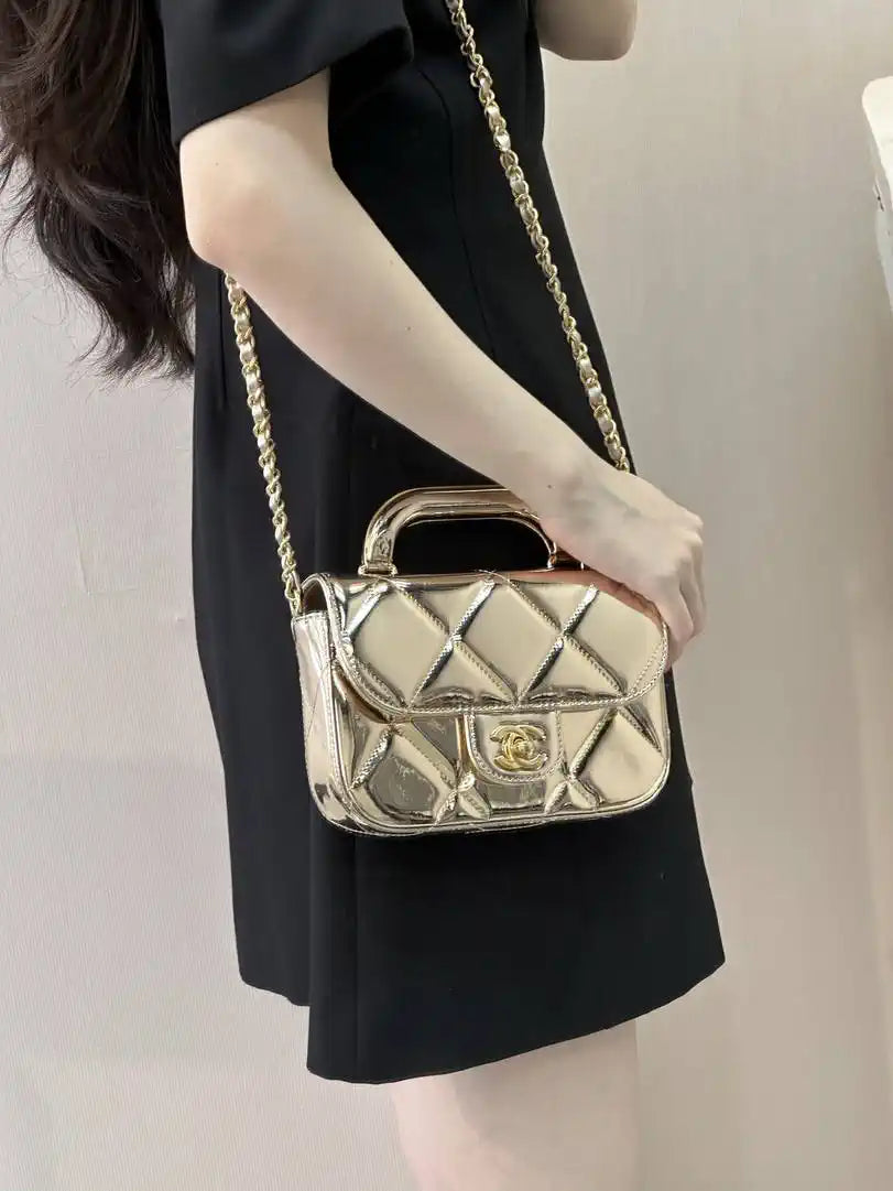 Chanel Small Clutch with Chain High-Shine Calfskin & Gold Metal  Light Gold AP4892 Gold
