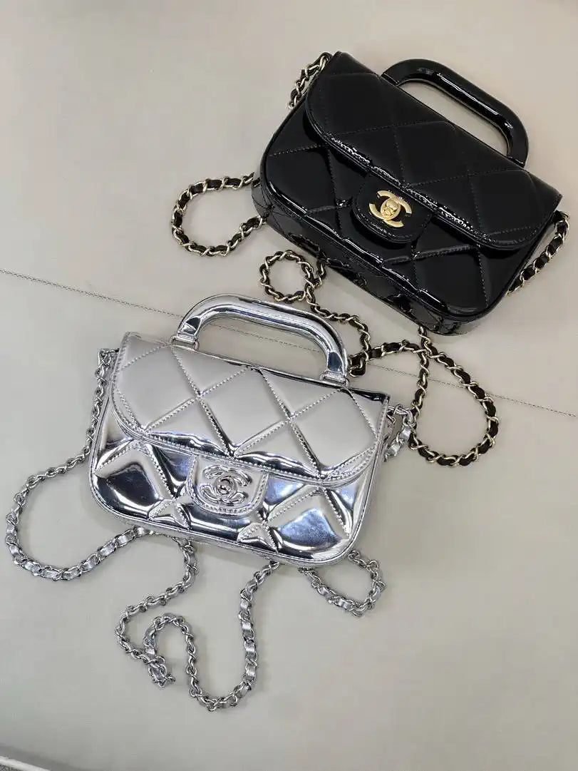 Chanel Small Clutch with Chain High-Shine Calfskin & Gold Metal  Light Gold AP4892 Black