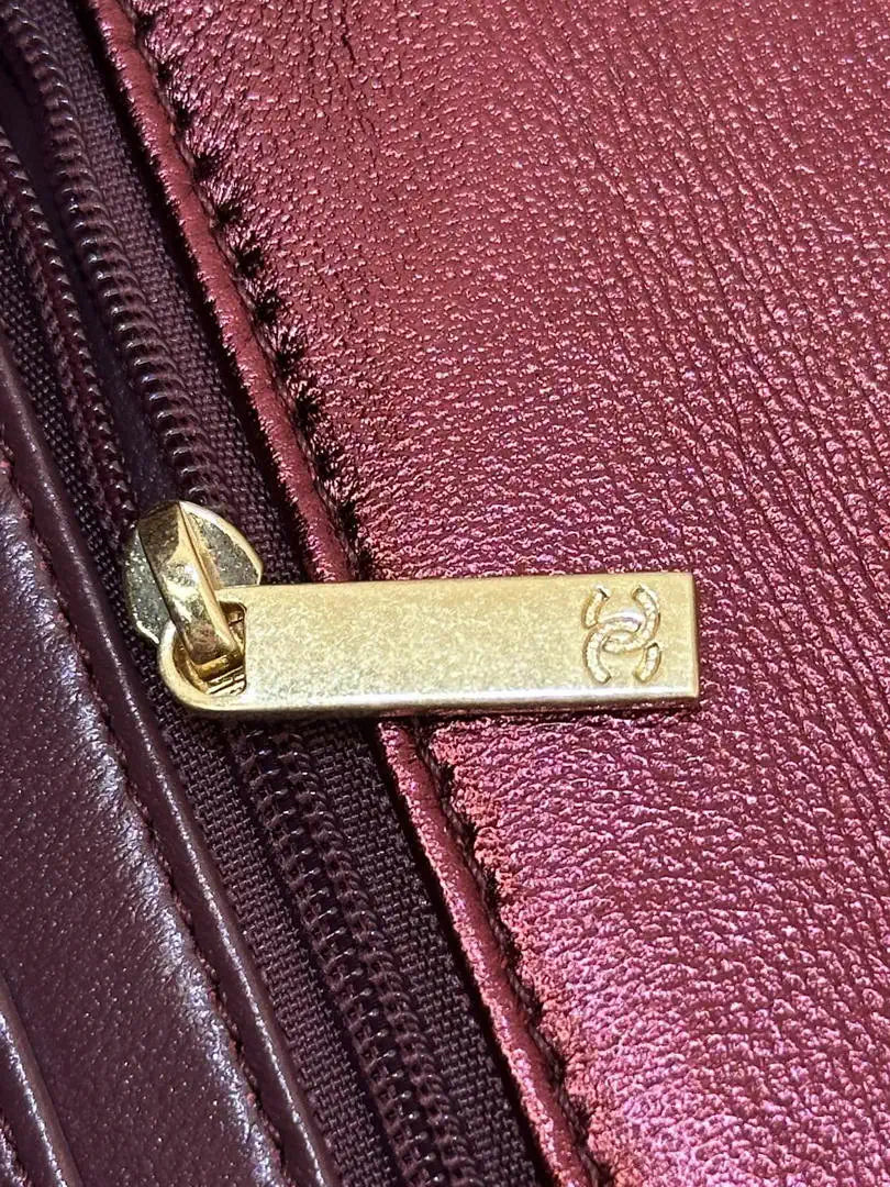 Chanel Small Clutch with Chain  Mirror Calfskin & Gold-Tone Metal  AP4892 Red
