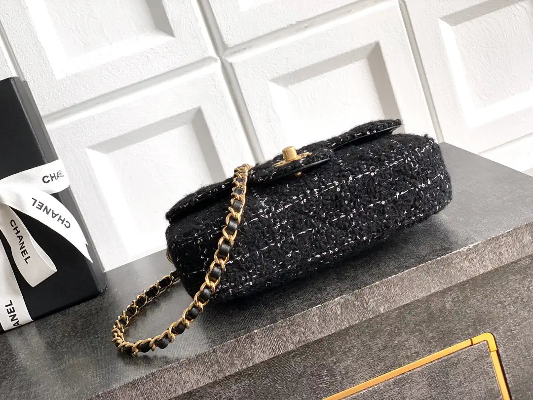 Chanel Small Clutch with Chain Tweed & Gold Metal AP4892 Black