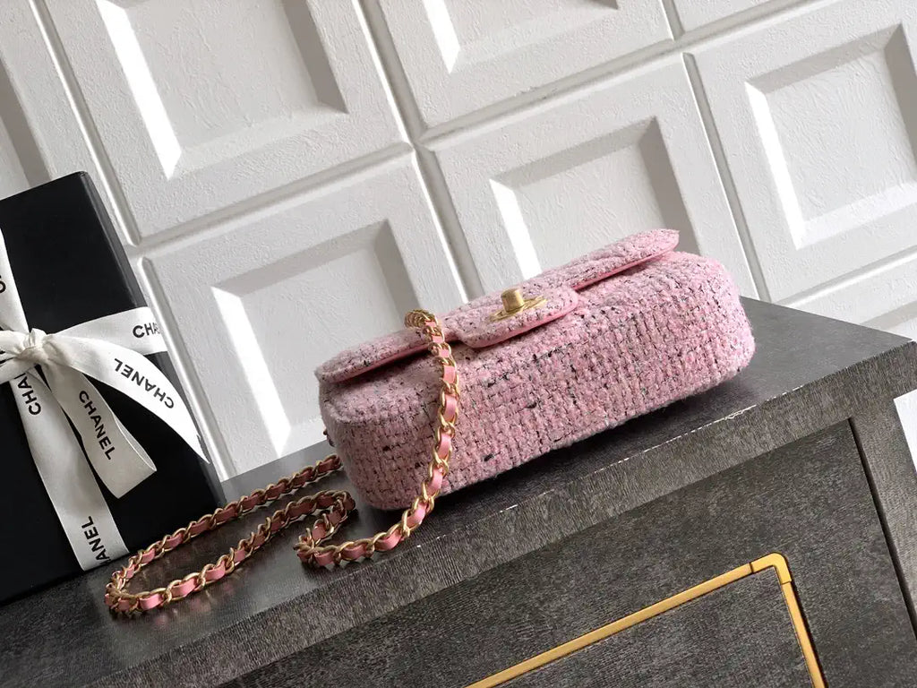 Chanel Small Clutch with Chain Tweed & Gold Metal AP4892 Pink