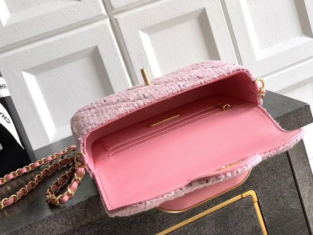Chanel Small Clutch with Chain Tweed & Gold Metal AP4892 Pink