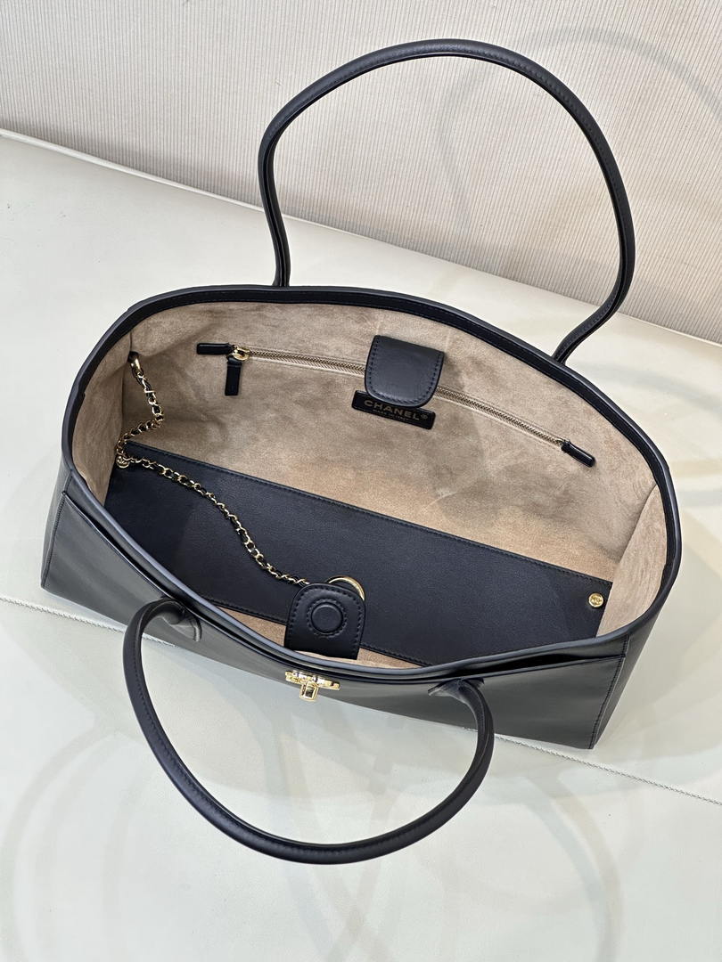 Chanel Small Shopping Bag Calfskin & Gold-Tone Metal AS6243 Black