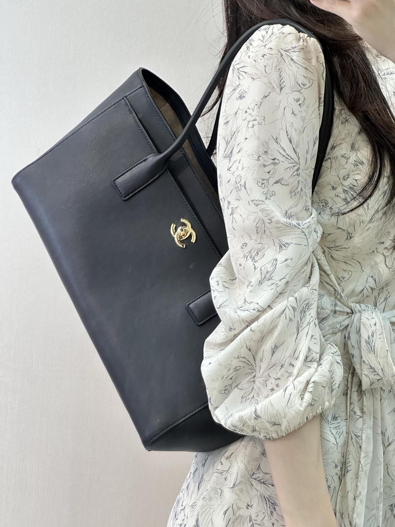 Chanel Small Shopping Bag Calfskin & Gold-Tone Metal AS6243 Black - Default Title - View 5