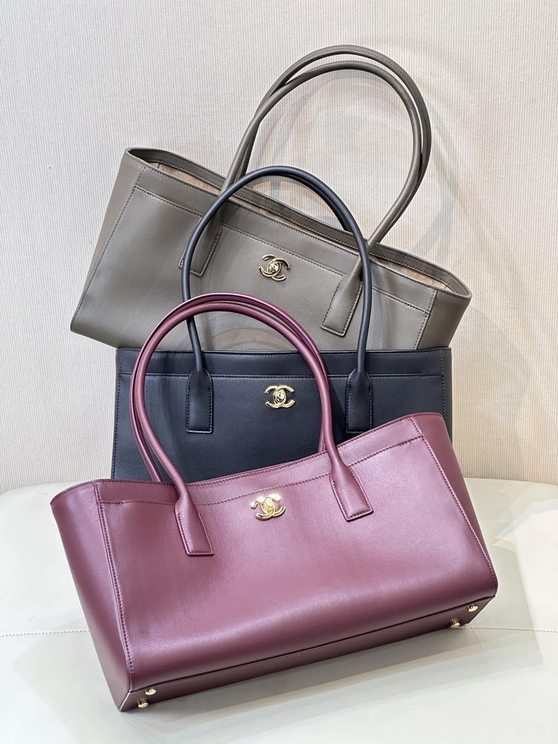 Chanel Small Shopping Bag  Calfskin & Gold-Tone Metal AS6243  Dark Burgundy