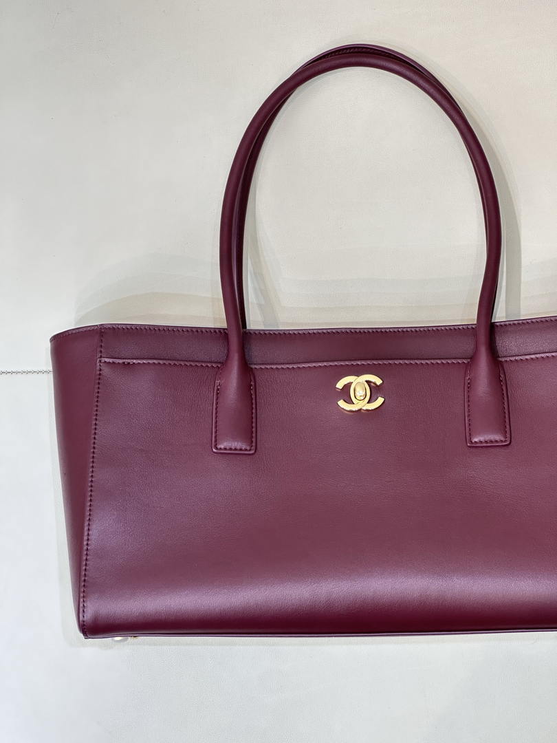 Chanel Small Shopping Bag  Calfskin & Gold-Tone Metal AS6243  Dark Burgundy
