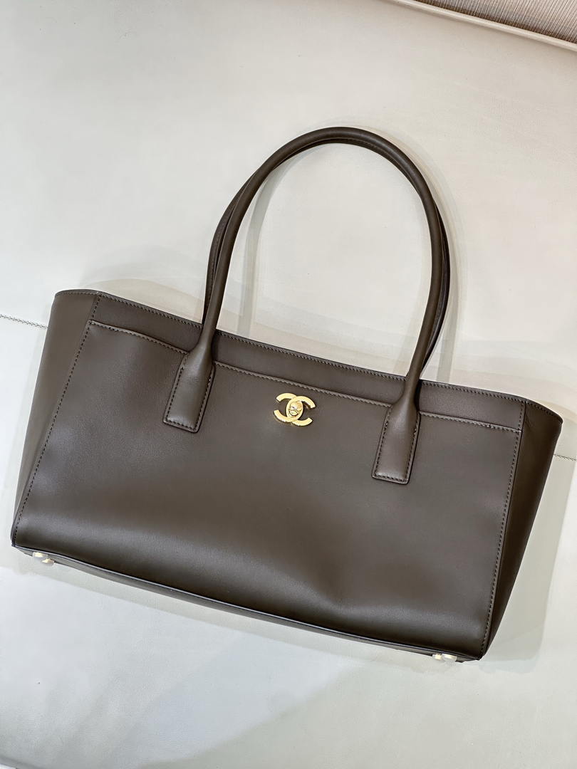 Chanel Small Shopping Bag  Calfskin & Gold-Tone Metal AS6243  Dark Green