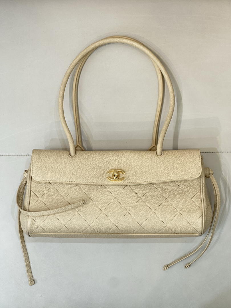 Chanel Small shopping bag Grained calfskin & gold-tone metal AS6288 Dark Beige