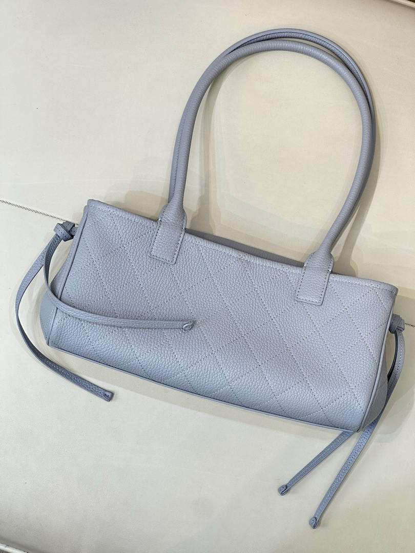 Chanel Small shopping bag Grained calfskin & gold-tone metal AS6288 Light Blue