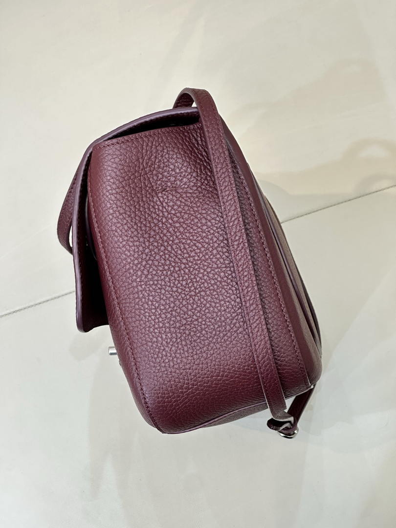 Chanel Maxi Flapbag Grained calfskin & gold-tone metal AS6231 Wine Red - Gold - View 6