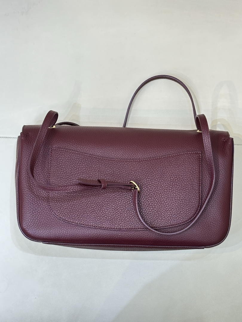 Chanel Maxi Flapbag Grained calfskin & gold-tone metal AS6231 Wine Red