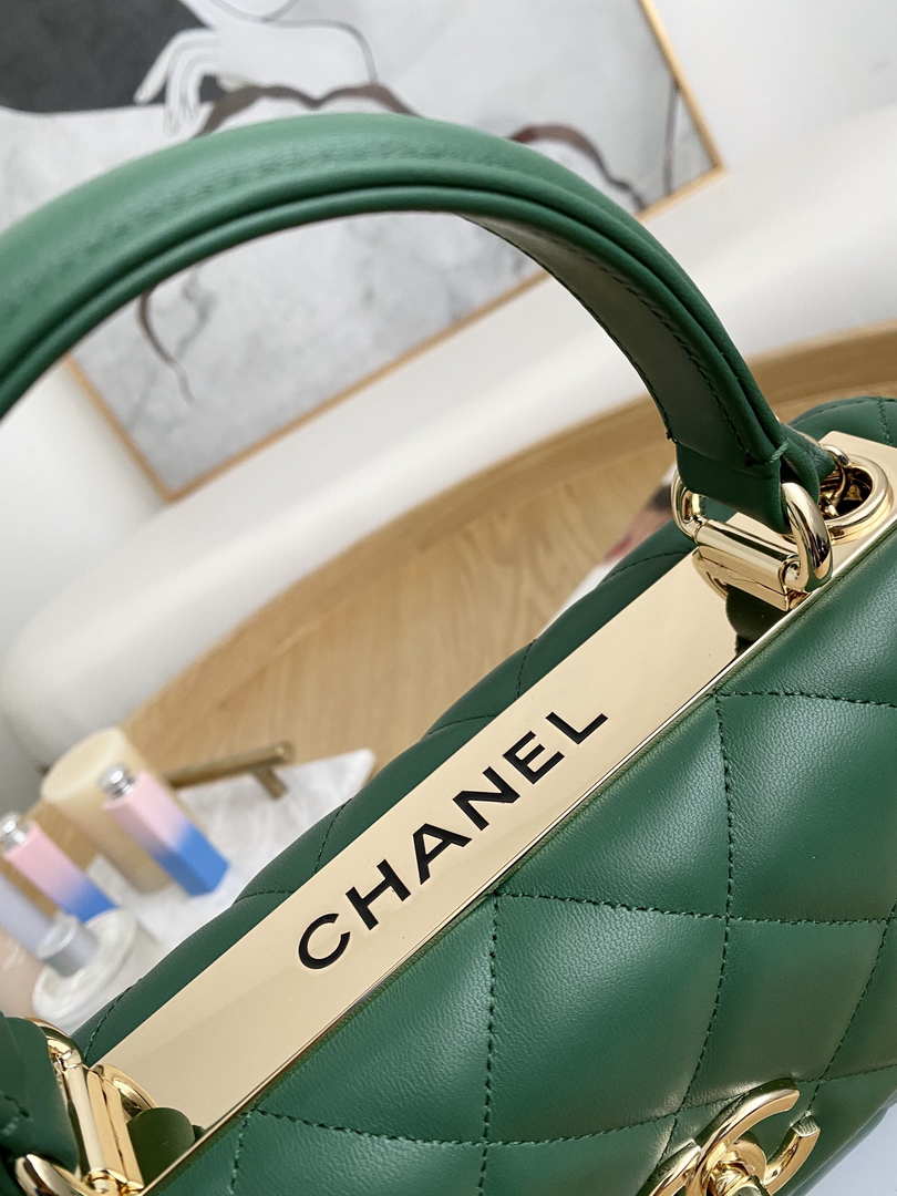 Chanel Small Trendy CC Flap Bag With Top Handle Lambskin bag A92236 Green Gold - Default Title - View 5