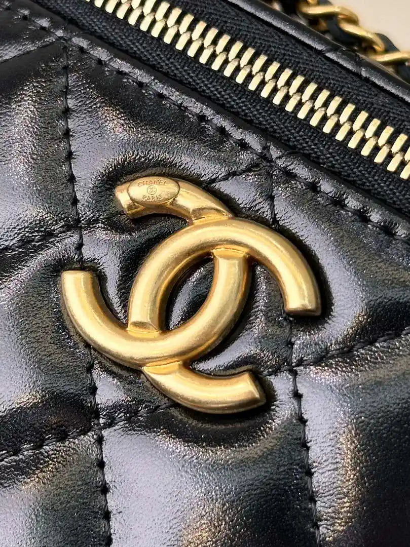 Chanel Small Vanity with Chain Shiny Calfskin Black AP2292 Gold