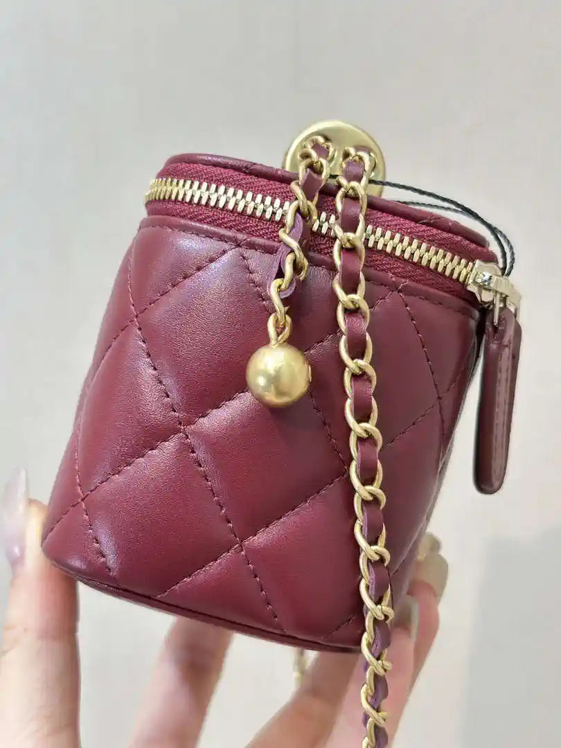Chanel Small Vanity with Chain Shiny Calfskin Wine Red AP2292 Gold