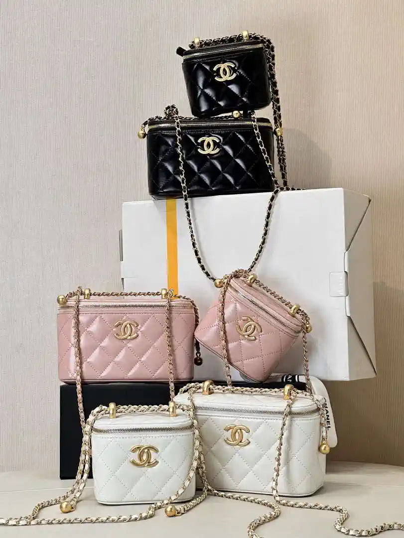 Chanel Small Vanity with Chain Shiny Calfskin Black AP2292 Gold
