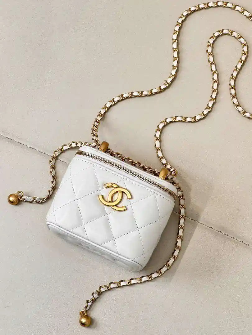 Chanel Small Vanity with Chain Shiny Calfskin White AP2292 Gold