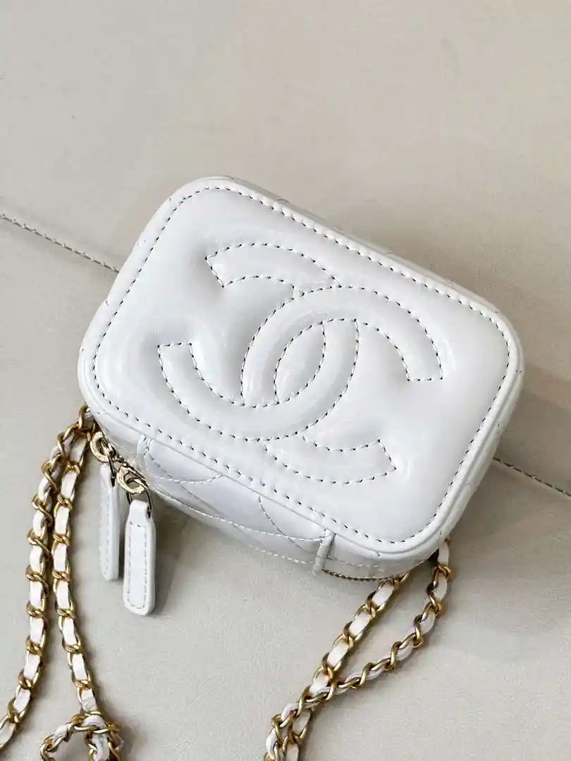 Chanel Small Vanity with Chain Shiny Calfskin White AP2292 Gold
