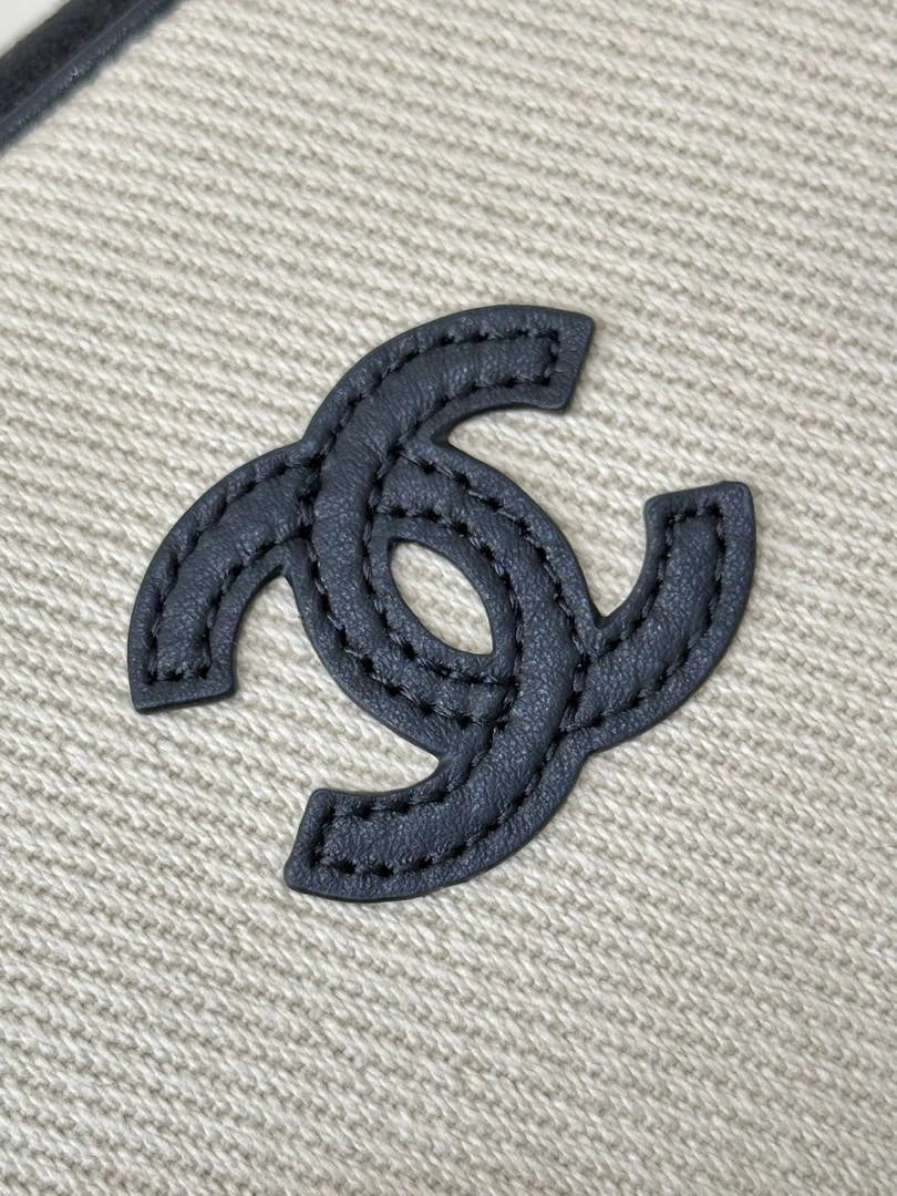 Chanel Small Zipped Pouch Canvas Calfskin & Silver-Tone Metal  AP5226 White &Black - Default Title - View 5