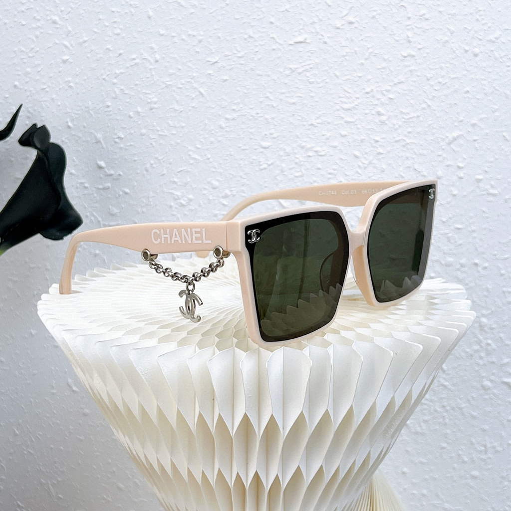 Chanel Square Sunglasses Luxury Chanel Round Sport Fashion Show 992735