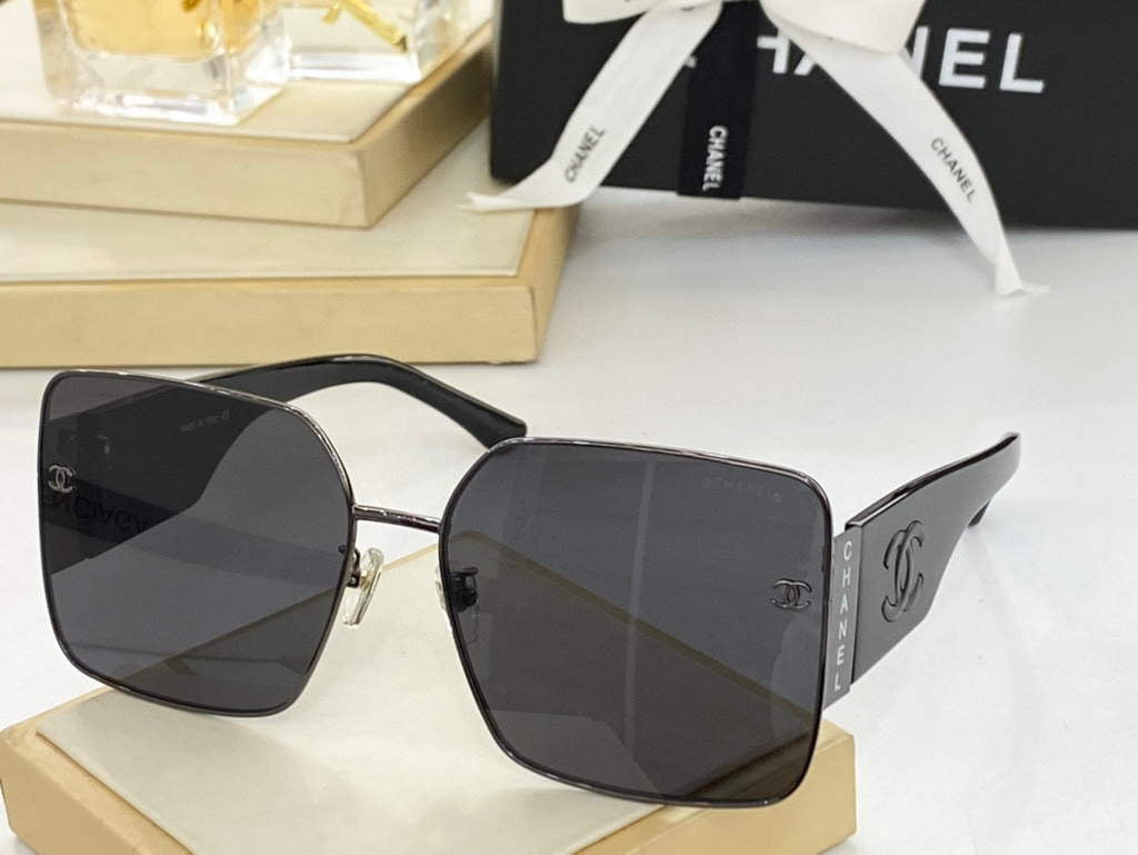 Chanel Cat Eye Sunglasses Luxury Chanel Shield Sport Fashion Show 993022