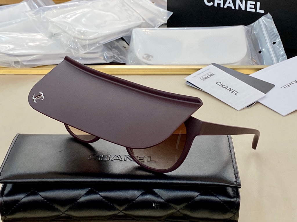 Chanel Cat Eye Sunglasses Luxury Chanel Shield Sport Fashion Show 993045