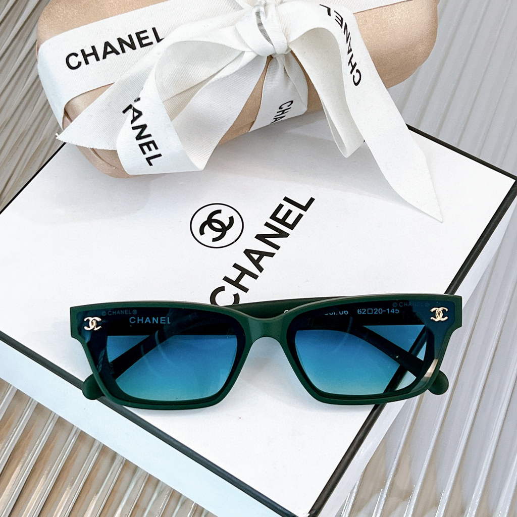Chanel Cat Eye Sunglasses Luxury Chanel Shield Sport Fashion Show 993067