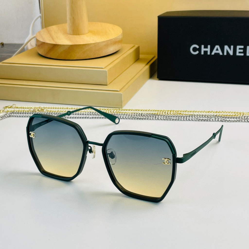 Chanel Cat Eye Sunglasses Luxury Chanel Shield Sport Fashion Show 993081