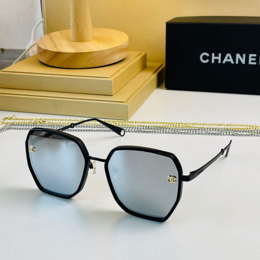 Chanel Cat Eye Sunglasses Luxury Chanel Shield Sport Fashion Show 993086