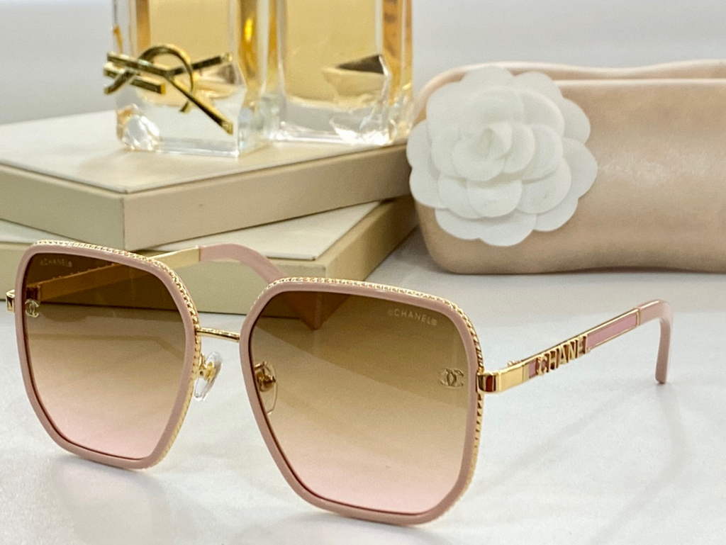 Chanel Cat Eye Sunglasses Luxury Chanel Shield Sport Fashion Show 993125