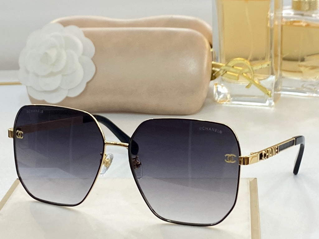 Chanel Cat Eye Sunglasses Luxury Chanel Shield Sport Fashion Show 993130