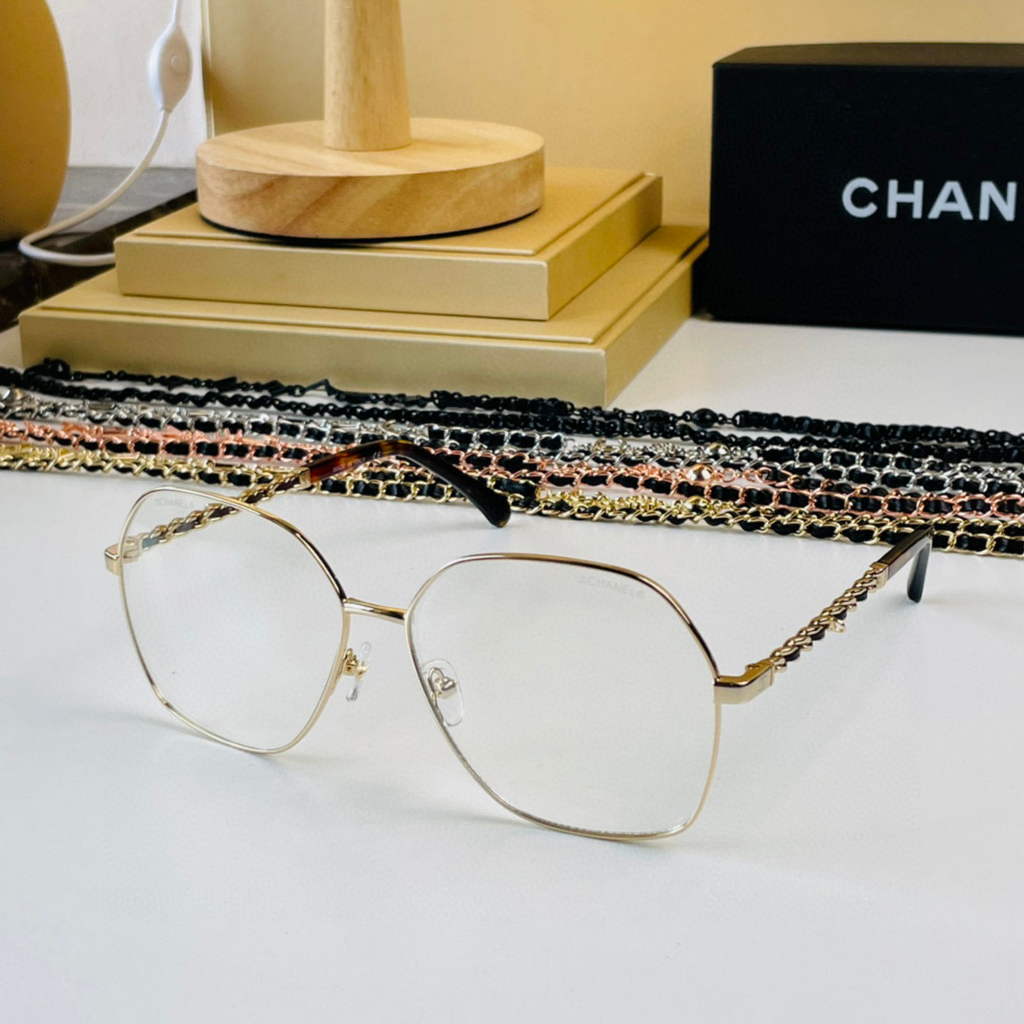 Chanel Cat Eye Sunglasses Luxury Chanel Shield Sport Fashion Show 993141