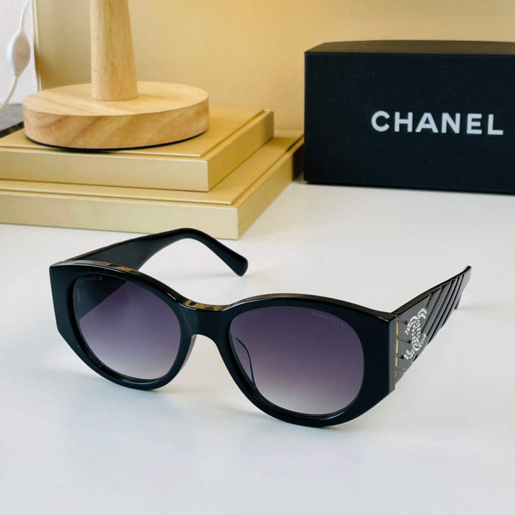 Chanel Cat Eye Sunglasses Luxury Chanel Shield Sport Fashion Show 993153
