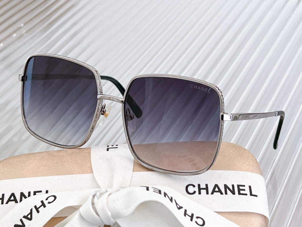 Chanel Cat Eye Sunglasses Luxury Chanel Shield Sport Fashion Show 993184