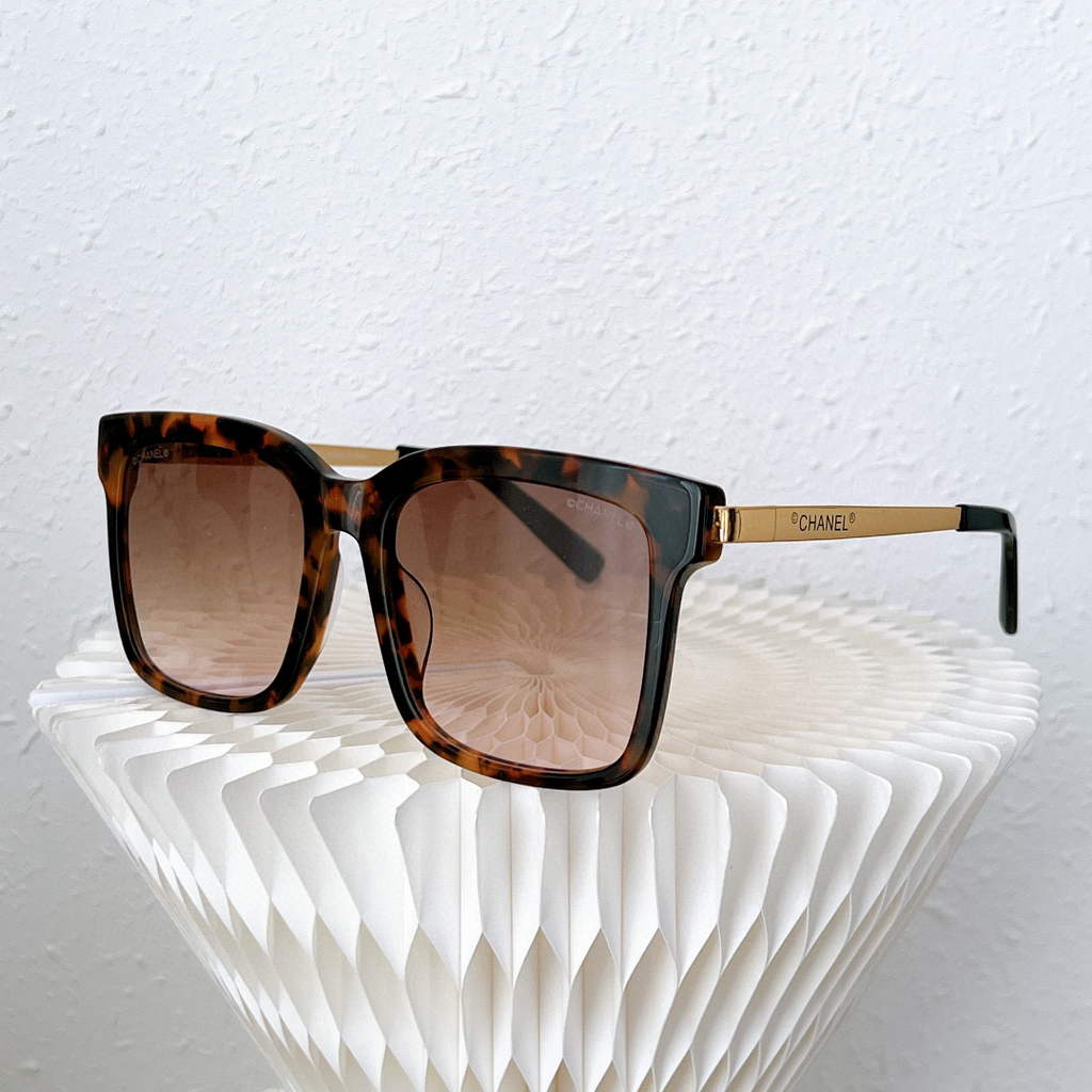 Chanel Cat Eye Sunglasses Luxury Chanel Shield Sport Fashion Show 993189