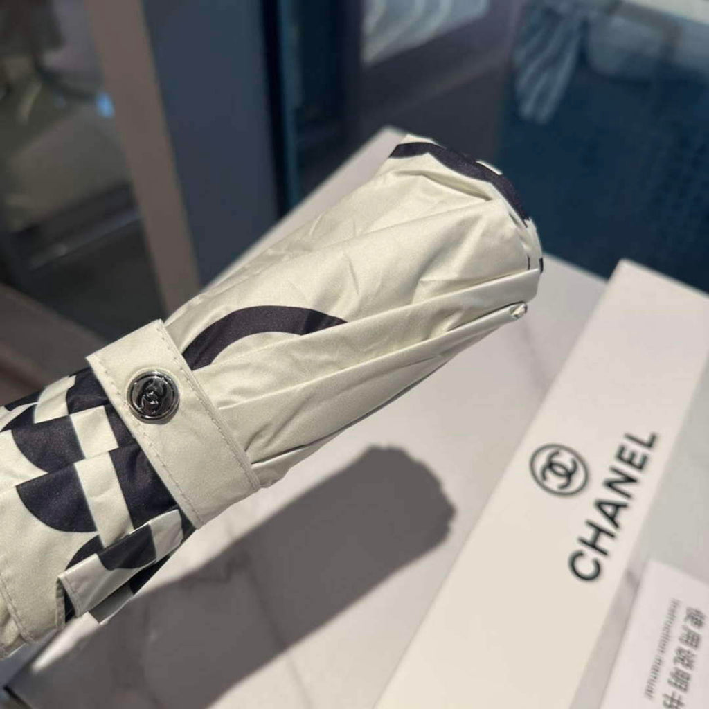 Chanel Three Fold Automatic Folding Sun Umbrella C855640