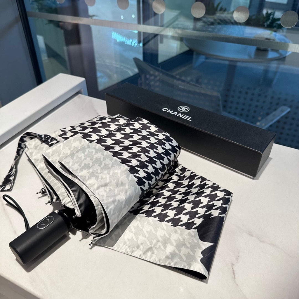 Chanel Three Fold Automatic Folding Sun Umbrella C855644